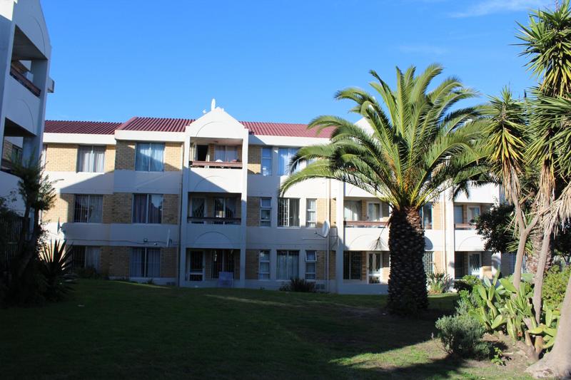 2 Bedroom Property for Sale in Churchill Estate Western Cape